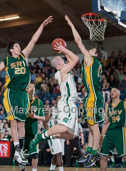 Thumbnail 3 in De La Salle vs. San Ramon Valley (CIF NCS Playoffs) photogallery.