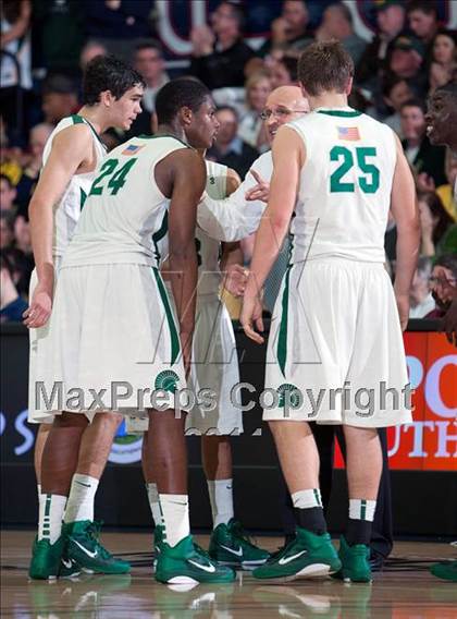 Thumbnail 3 in De La Salle vs. San Ramon Valley (CIF NCS Playoffs) photogallery.