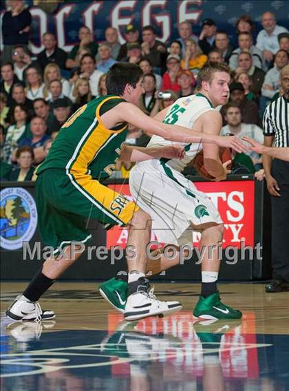 Thumbnail 3 in De La Salle vs. San Ramon Valley (CIF NCS Playoffs) photogallery.