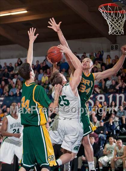 Thumbnail 3 in De La Salle vs. San Ramon Valley (CIF NCS Playoffs) photogallery.