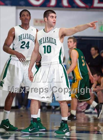 Thumbnail 2 in De La Salle vs. San Ramon Valley (CIF NCS Playoffs) photogallery.