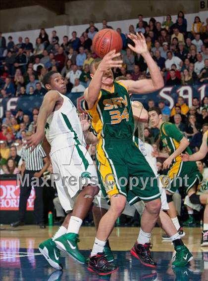 Thumbnail 2 in De La Salle vs. San Ramon Valley (CIF NCS Playoffs) photogallery.