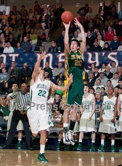 Thumbnail 2 in De La Salle vs. San Ramon Valley (CIF NCS Playoffs) photogallery.