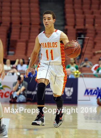 Thumbnail 2 in Long Beach Poly vs. Mission Viejo (CIF SS 1AA Final) photogallery.