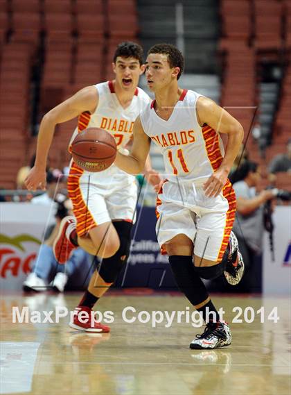 Thumbnail 1 in Long Beach Poly vs. Mission Viejo (CIF SS 1AA Final) photogallery.