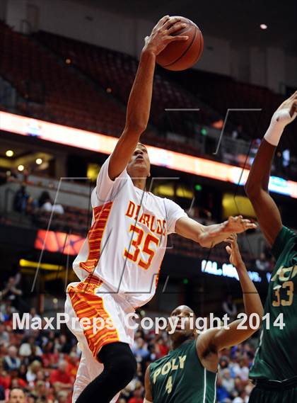 Thumbnail 2 in Long Beach Poly vs. Mission Viejo (CIF SS 1AA Final) photogallery.