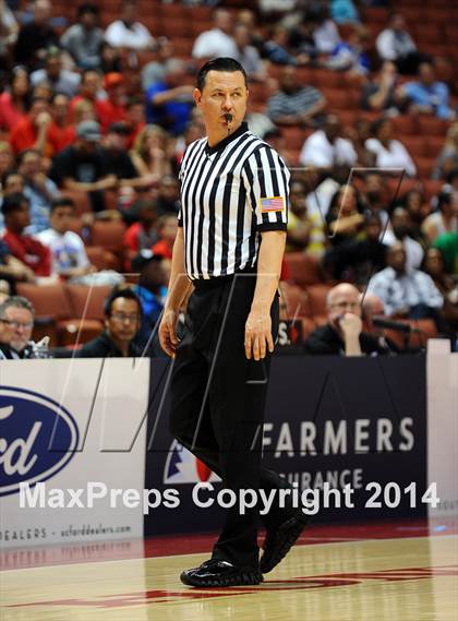 Thumbnail 1 in Long Beach Poly vs. Mission Viejo (CIF SS 1AA Final) photogallery.