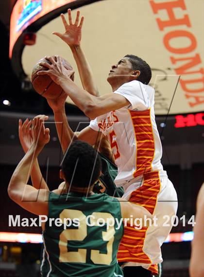 Thumbnail 1 in Long Beach Poly vs. Mission Viejo (CIF SS 1AA Final) photogallery.