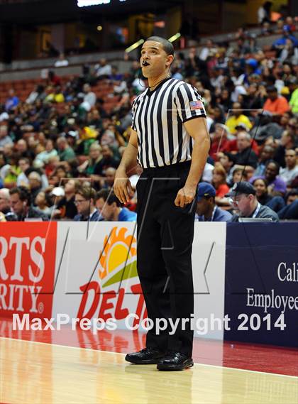 Thumbnail 1 in Long Beach Poly vs. Mission Viejo (CIF SS 1AA Final) photogallery.