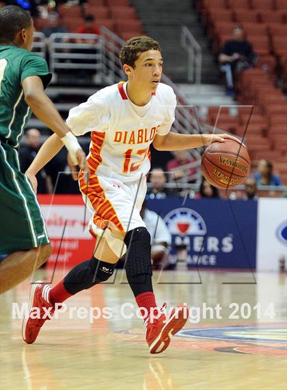 Thumbnail 3 in Long Beach Poly vs. Mission Viejo (CIF SS 1AA Final) photogallery.