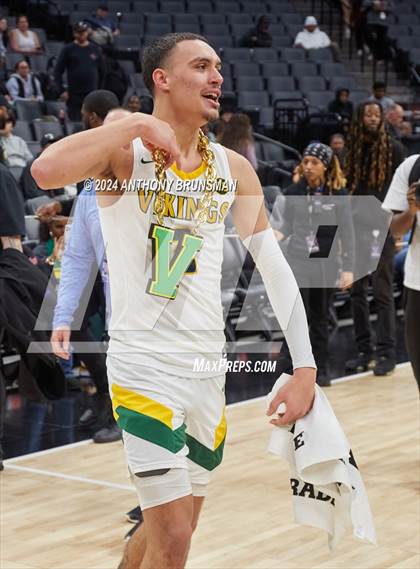 Thumbnail 1 in Del Oro vs. Vanden (CIF SJS D2 Final) photogallery.