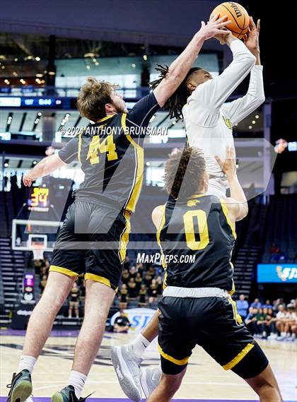 Thumbnail 3 in Del Oro vs. Vanden (CIF SJS D2 Final) photogallery.