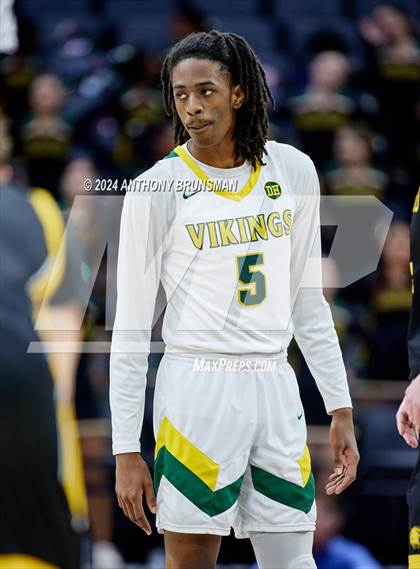 Thumbnail 1 in Del Oro vs. Vanden (CIF SJS D2 Final) photogallery.