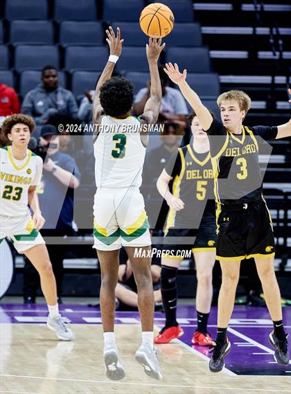 Thumbnail 3 in Del Oro vs. Vanden (CIF SJS D2 Final) photogallery.