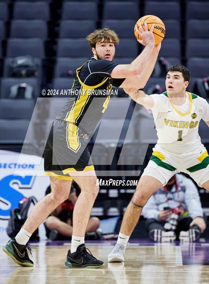 Thumbnail 3 in Del Oro vs. Vanden (CIF SJS D2 Final) photogallery.