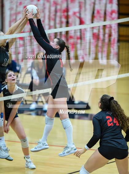 Thumbnail 3 in Chaparral @ Murrieta Valley photogallery.