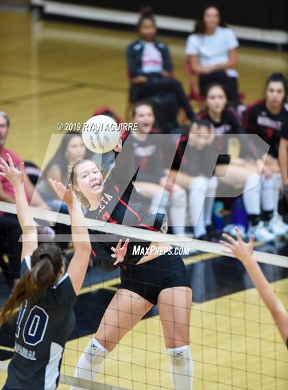 Thumbnail 1 in Chaparral @ Murrieta Valley photogallery.