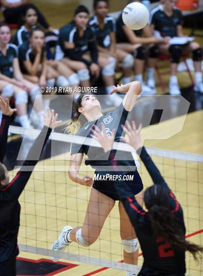 Thumbnail 1 in Chaparral @ Murrieta Valley photogallery.