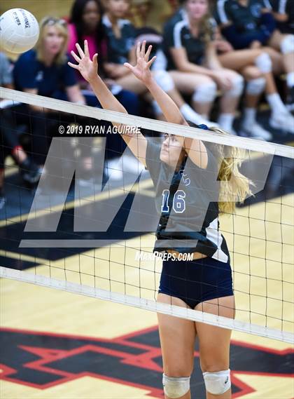 Thumbnail 1 in Chaparral @ Murrieta Valley photogallery.