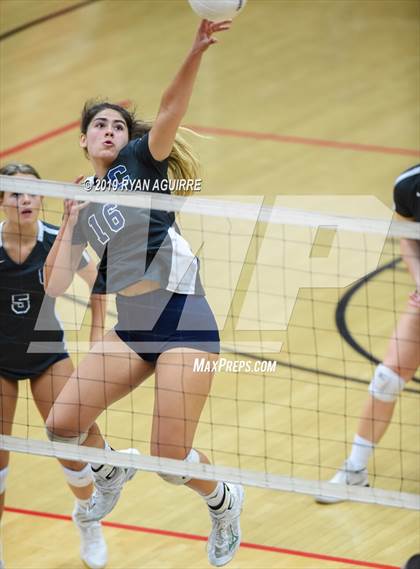 Thumbnail 2 in Chaparral @ Murrieta Valley photogallery.