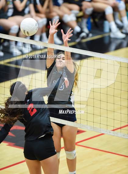 Thumbnail 1 in Chaparral @ Murrieta Valley photogallery.