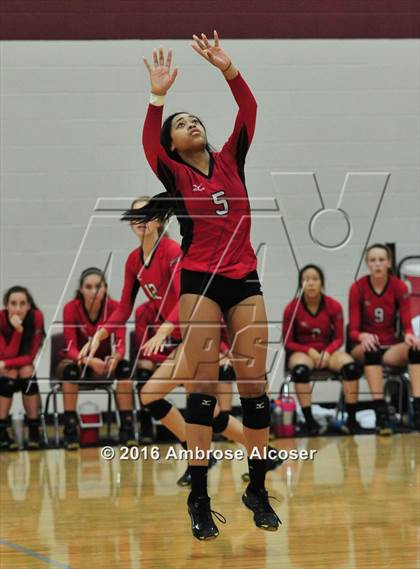 Thumbnail 3 in Fort Bend Austin vs. Oak Ridge (NIKE Invtational Tournament) photogallery.