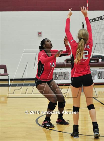 Thumbnail 2 in Fort Bend Austin vs. Oak Ridge (NIKE Invtational Tournament) photogallery.