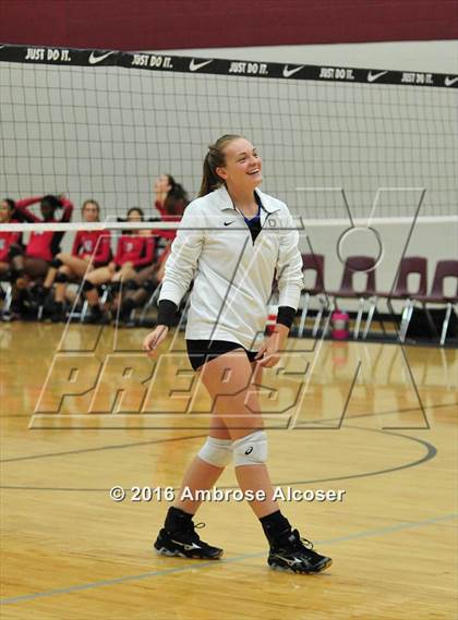 Thumbnail 1 in Fort Bend Austin vs. Oak Ridge (NIKE Invtational Tournament) photogallery.
