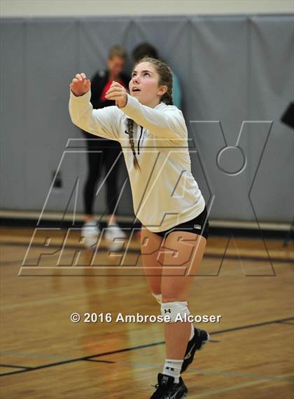 Thumbnail 2 in Fort Bend Austin vs. Oak Ridge (NIKE Invtational Tournament) photogallery.