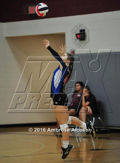 Thumbnail 2 in Fort Bend Austin vs. Oak Ridge (NIKE Invtational Tournament) photogallery.