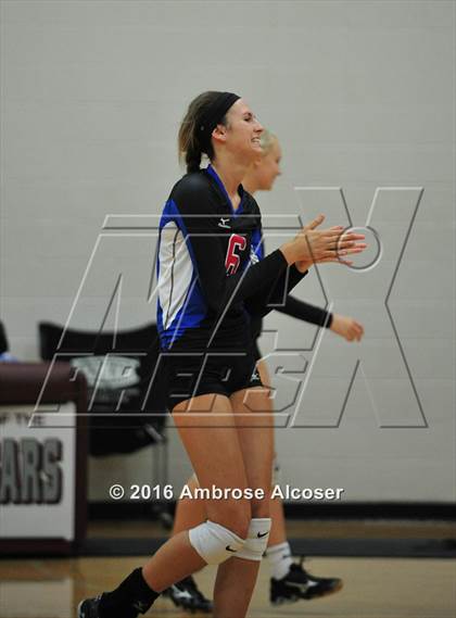 Thumbnail 3 in Fort Bend Austin vs. Oak Ridge (NIKE Invtational Tournament) photogallery.