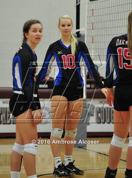 Thumbnail 3 in Fort Bend Austin vs. Oak Ridge (NIKE Invtational Tournament) photogallery.