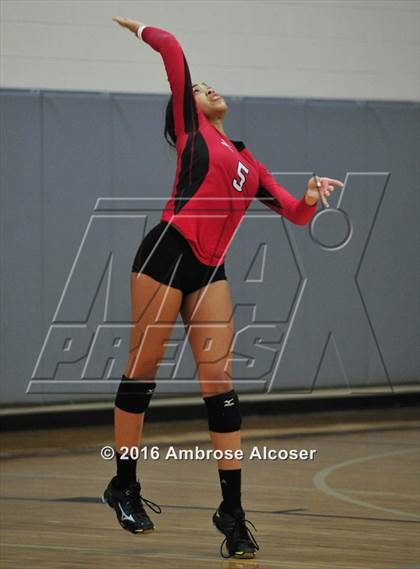 Thumbnail 2 in Fort Bend Austin vs. Oak Ridge (NIKE Invtational Tournament) photogallery.