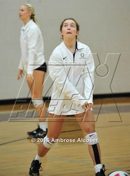 Thumbnail 3 in Fort Bend Austin vs. Oak Ridge (NIKE Invtational Tournament) photogallery.