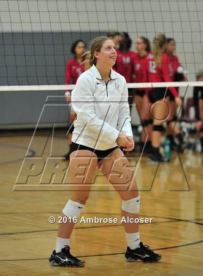 Thumbnail 2 in Fort Bend Austin vs. Oak Ridge (NIKE Invtational Tournament) photogallery.