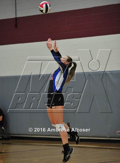 Thumbnail 3 in Fort Bend Austin vs. Oak Ridge (NIKE Invtational Tournament) photogallery.