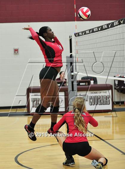 Thumbnail 3 in Fort Bend Austin vs. Oak Ridge (NIKE Invtational Tournament) photogallery.