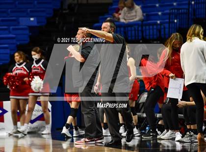 Thumbnail 3 in Harrison vs. Farmington (AAA 4A Final) photogallery.