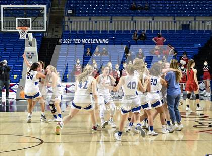 Thumbnail 3 in Harrison vs. Farmington (AAA 4A Final) photogallery.