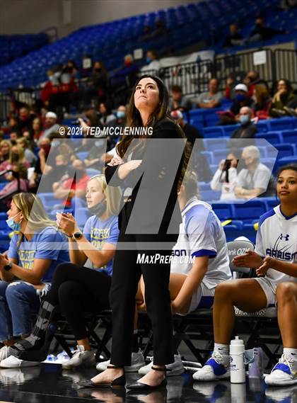 Thumbnail 2 in Harrison vs. Farmington (AAA 4A Final) photogallery.