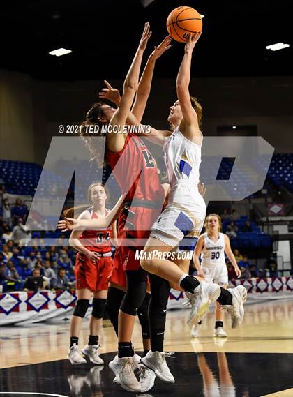 Thumbnail 3 in Harrison vs. Farmington (AAA 4A Final) photogallery.