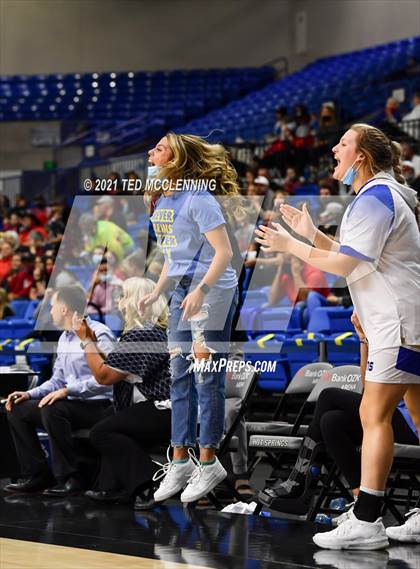 Thumbnail 3 in Harrison vs. Farmington (AAA 4A Final) photogallery.