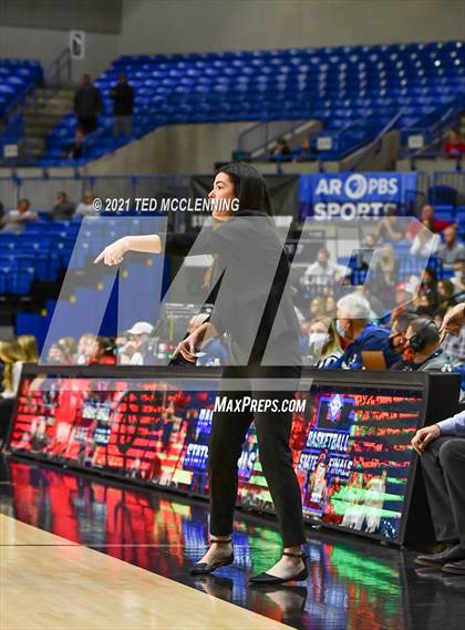 Thumbnail 2 in Harrison vs. Farmington (AAA 4A Final) photogallery.