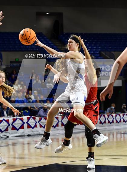 Thumbnail 2 in Harrison vs. Farmington (AAA 4A Final) photogallery.