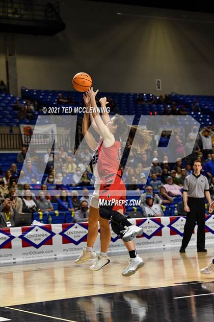 Thumbnail 1 in Harrison vs. Farmington (AAA 4A Final) photogallery.