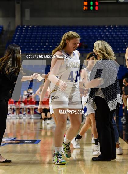 Thumbnail 1 in Harrison vs. Farmington (AAA 4A Final) photogallery.