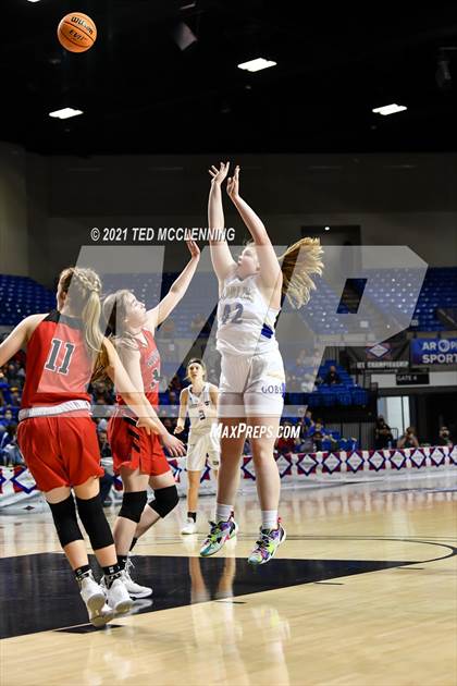 Thumbnail 1 in Harrison vs. Farmington (AAA 4A Final) photogallery.