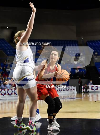 Thumbnail 2 in Harrison vs. Farmington (AAA 4A Final) photogallery.