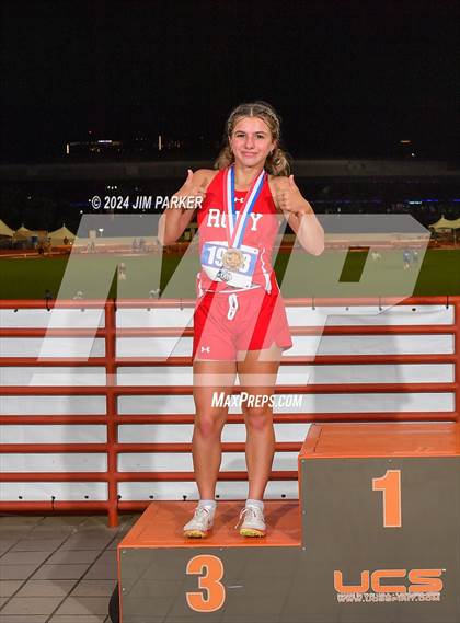 Thumbnail 2 in UIL 1A Track & Field Final (Awards) photogallery.