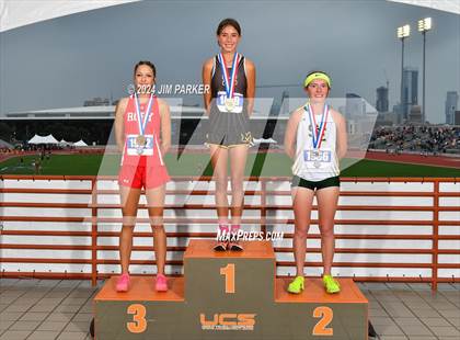 Thumbnail 3 in UIL 1A Track & Field Final (Awards) photogallery.